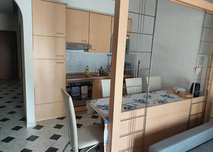 公寓 Apartman Icici Ičići